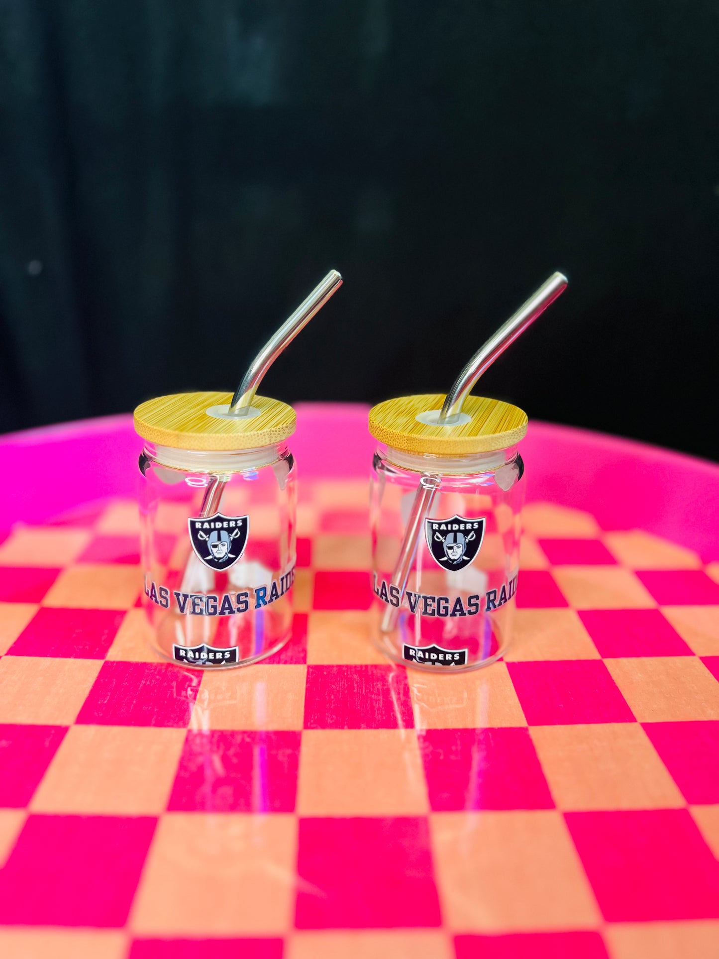 Raiderz 3oz Shotties with straws Set